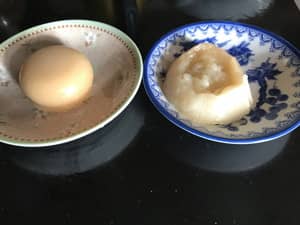 鏡餅を上下割る